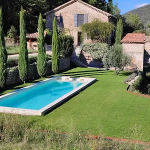 le-petit-cottage.hotels-rhonealpes.com/