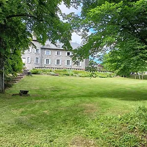 chateau-ol-puech.hotels-rhonealpes.com/